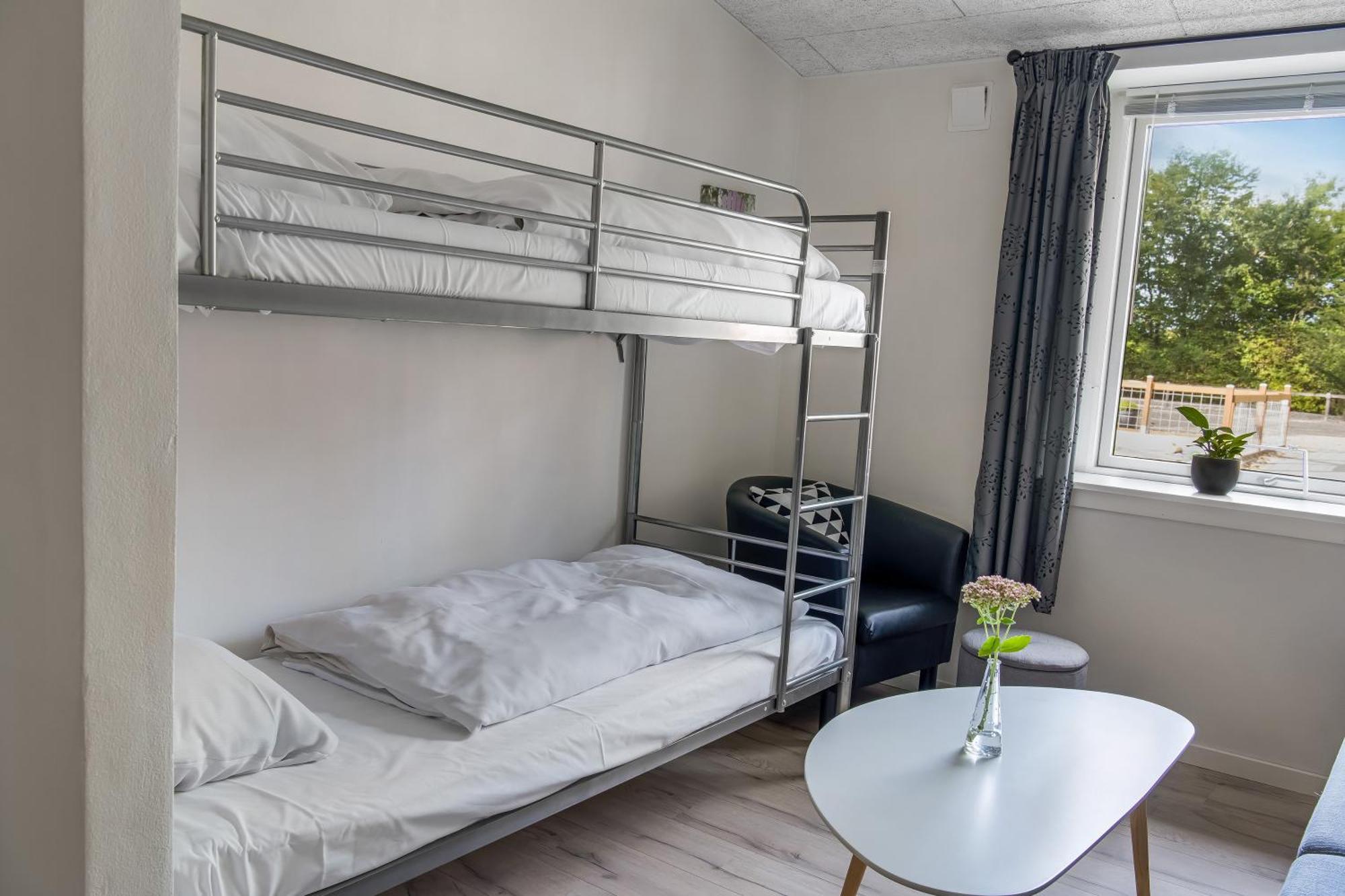 LOasen Vesterhede Hejnsvig Zimmer foto